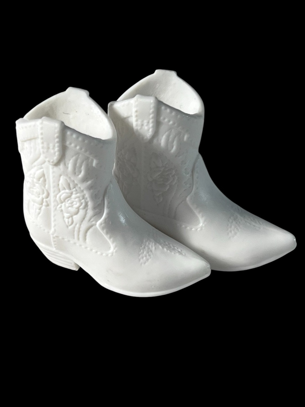 Barbie Fashionistas Curvy Doll # 157 White Cowgirl Boots Replacement